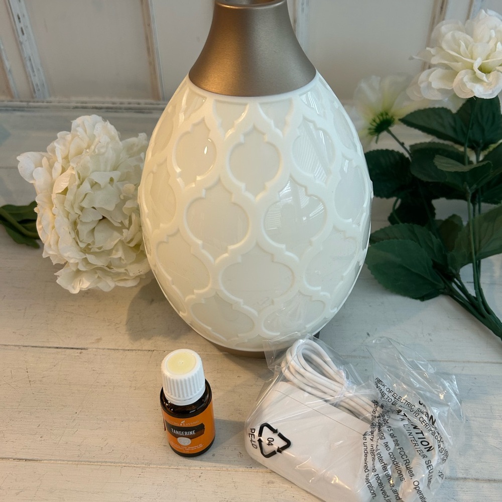 Young Living White Vase Diffuser
